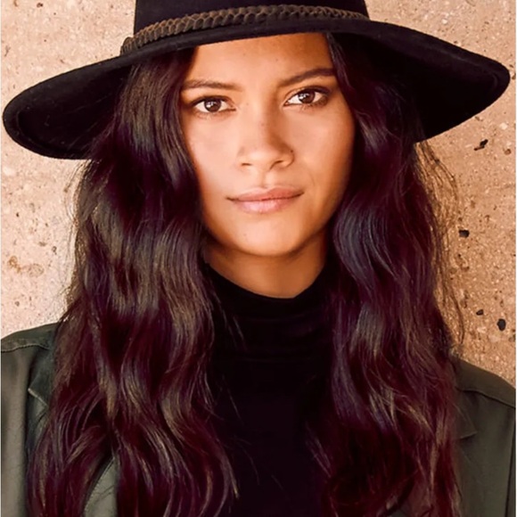 Billagong Daydream Black Fedora Hat. Soft felted wool - Picture 1 of 7